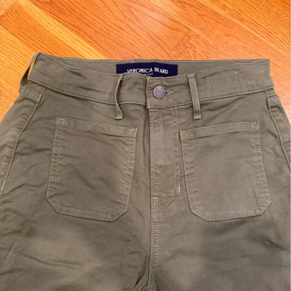 Veronica Beard Beverly Patch-Pocket Skinny Flare Twill Pant - Picture 6 of 7